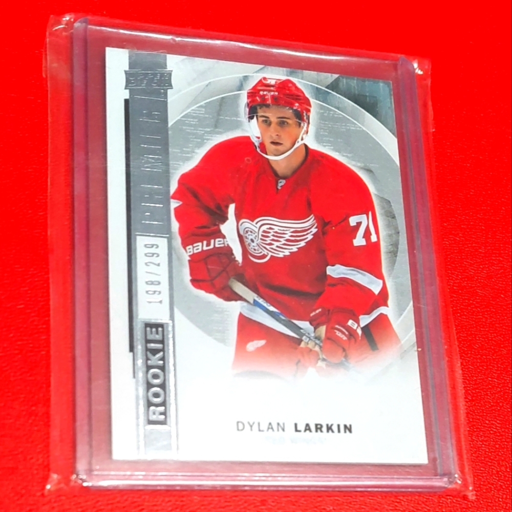 Dylan Larkin Upper Deck Premier Rookie Hockey Card Detroit Red Wings 2015/16
